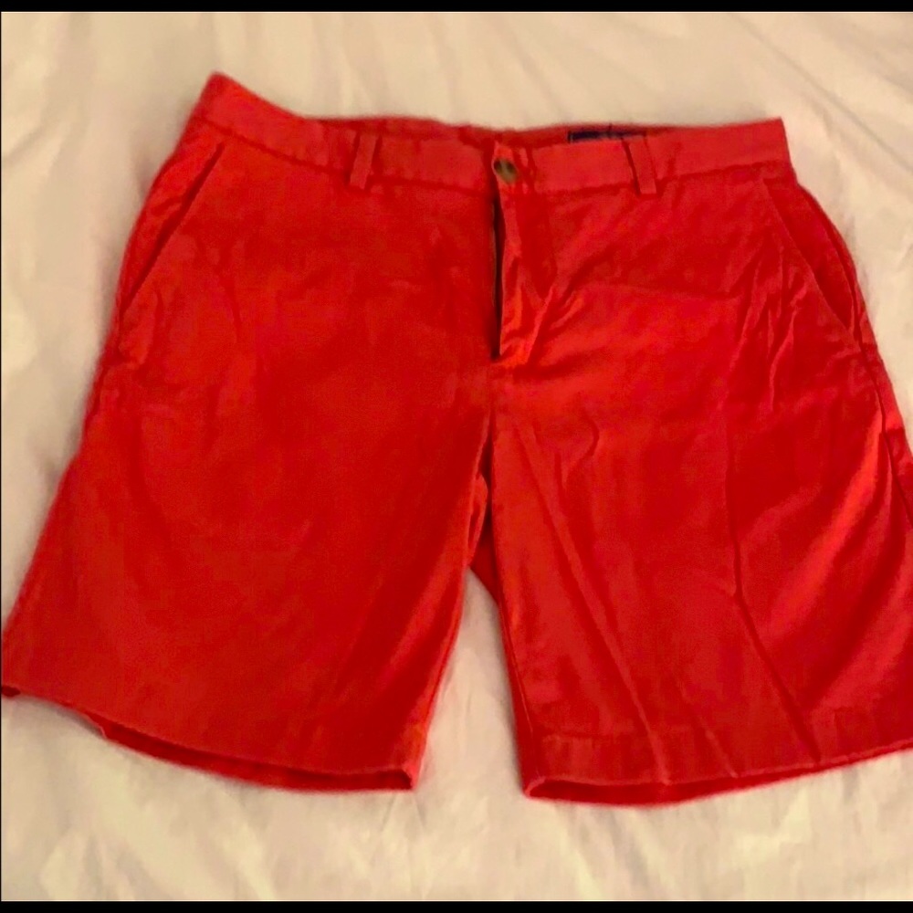 Vineyard vines shorts